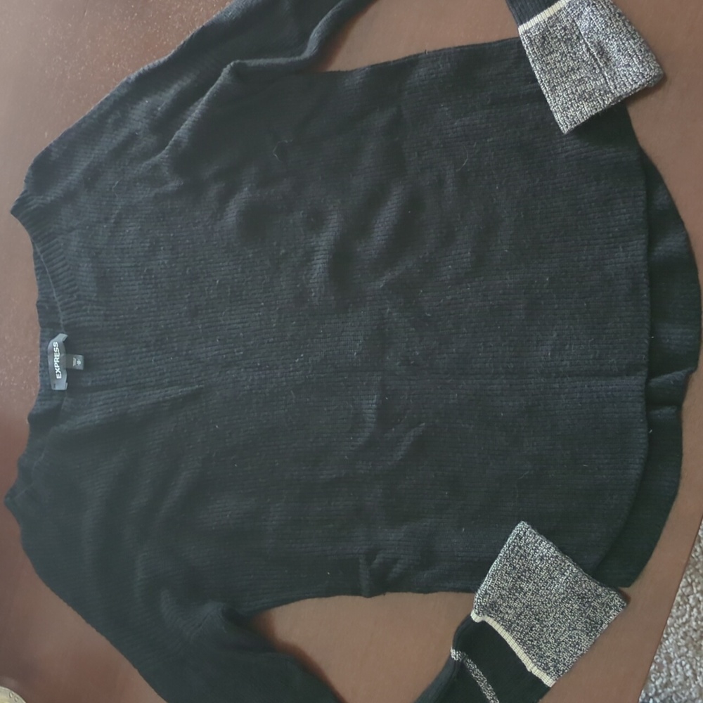 Express boat neck sweater